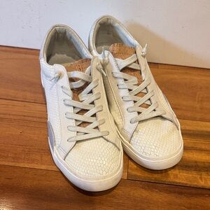 Dolce Vita tennis shoes, size 8